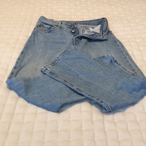 501 Levi’s ladies size 24 used but in good condition! - Picture 8 of 12
